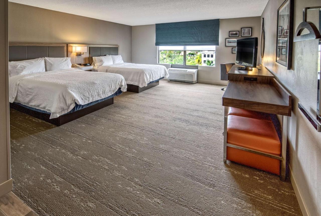Hampton Inn & Suites Fort Myers Estero Ngoại thất bức ảnh
