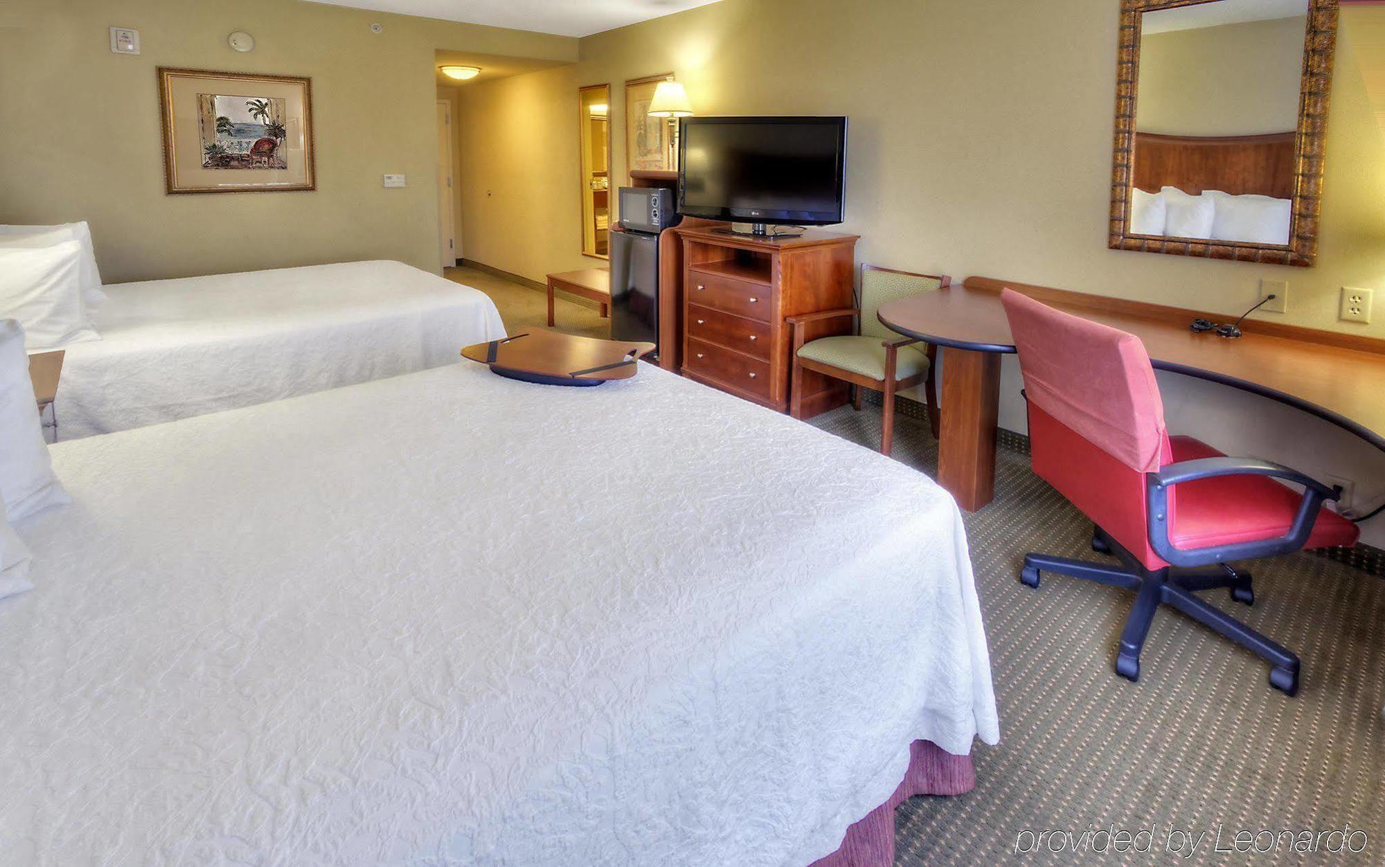 Hampton Inn & Suites Fort Myers Estero Ngoại thất bức ảnh