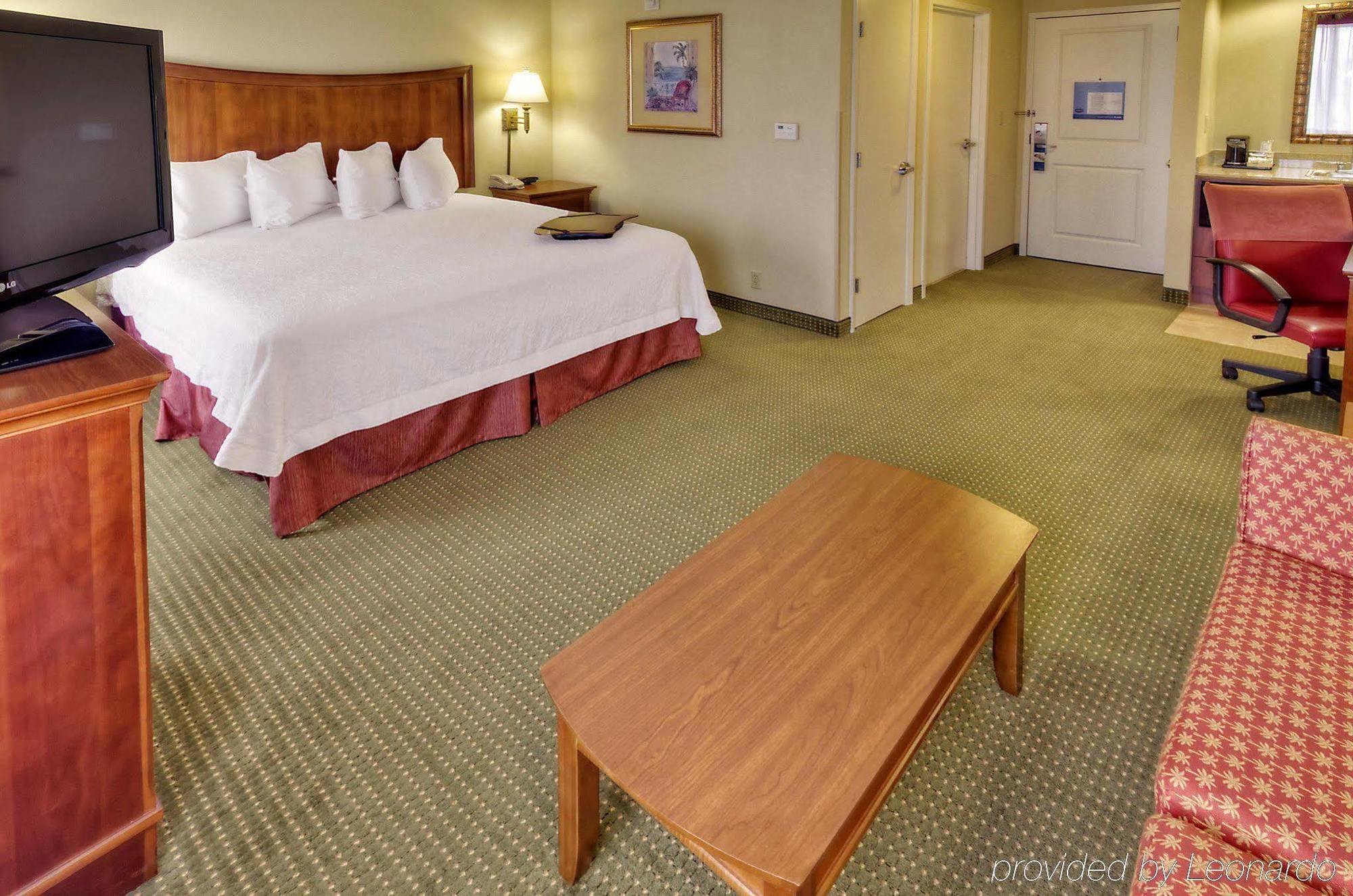Hampton Inn & Suites Fort Myers Estero Ngoại thất bức ảnh